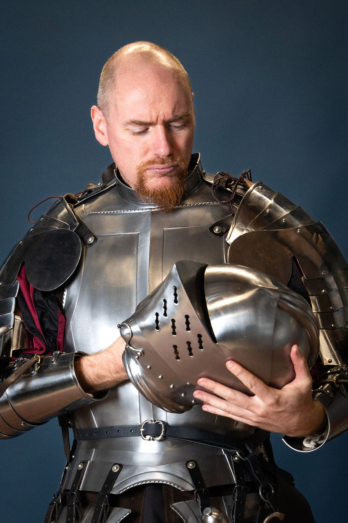 16th century German armet, 1–1.2 mm