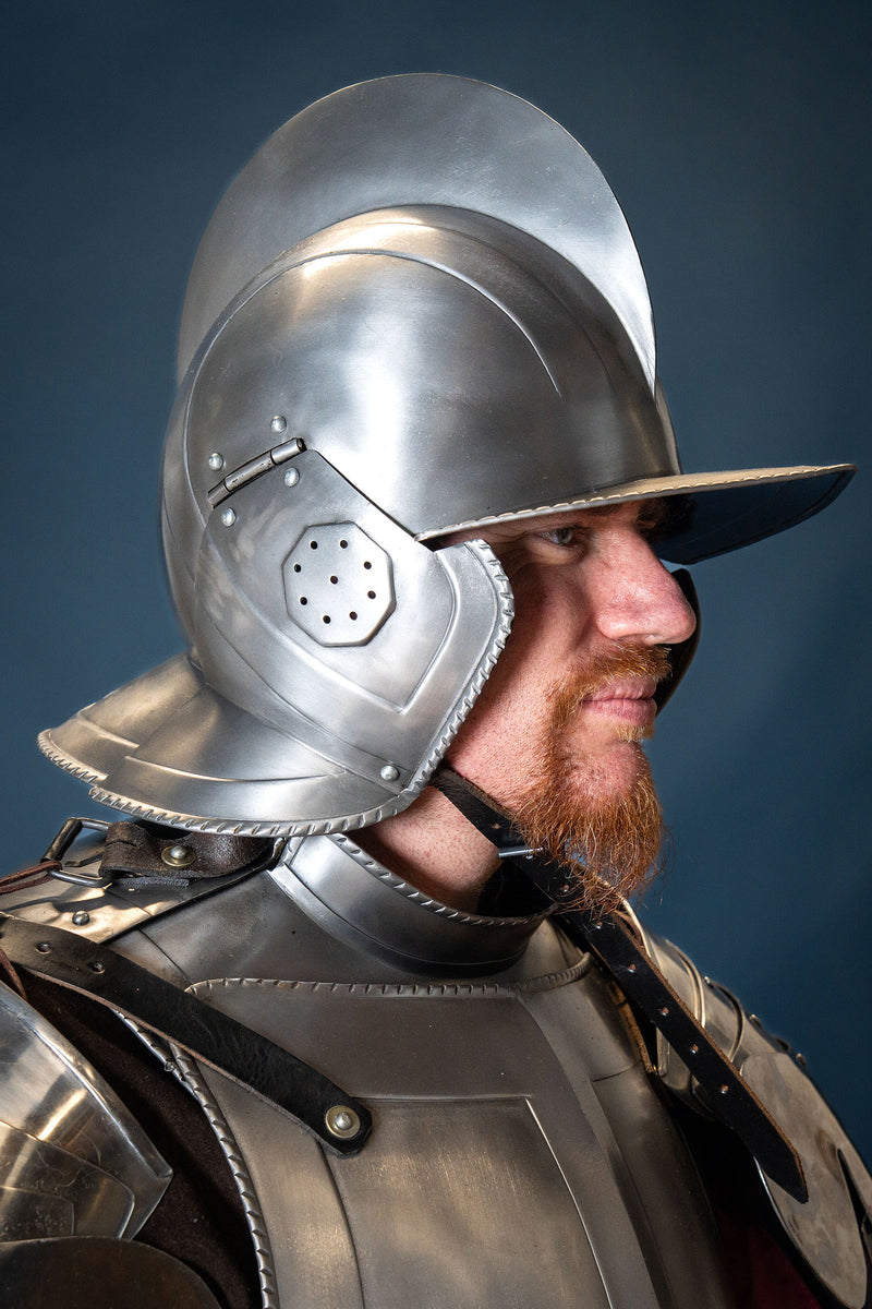 Burgonet Kaspar z XVI wieku, polerowany, 1,2 mm