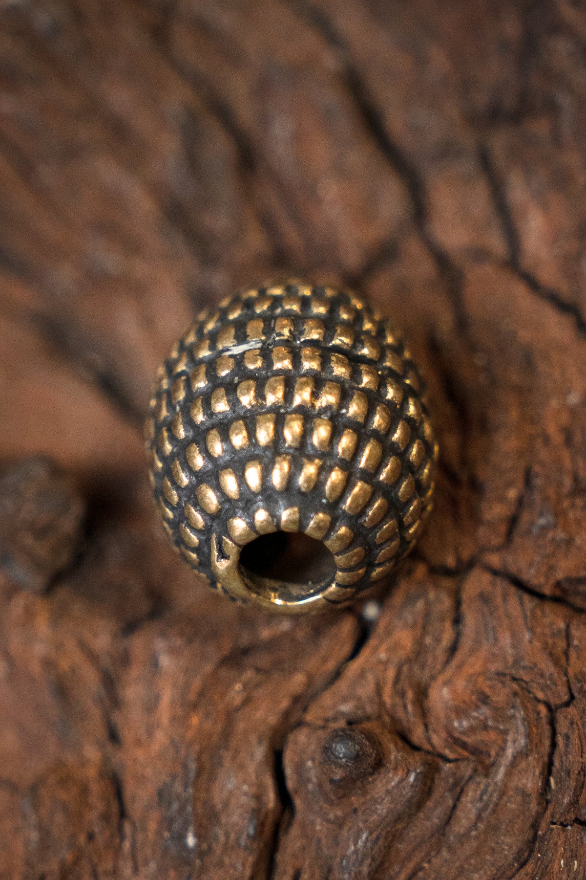 Viking beard bead Rusvik, bronze