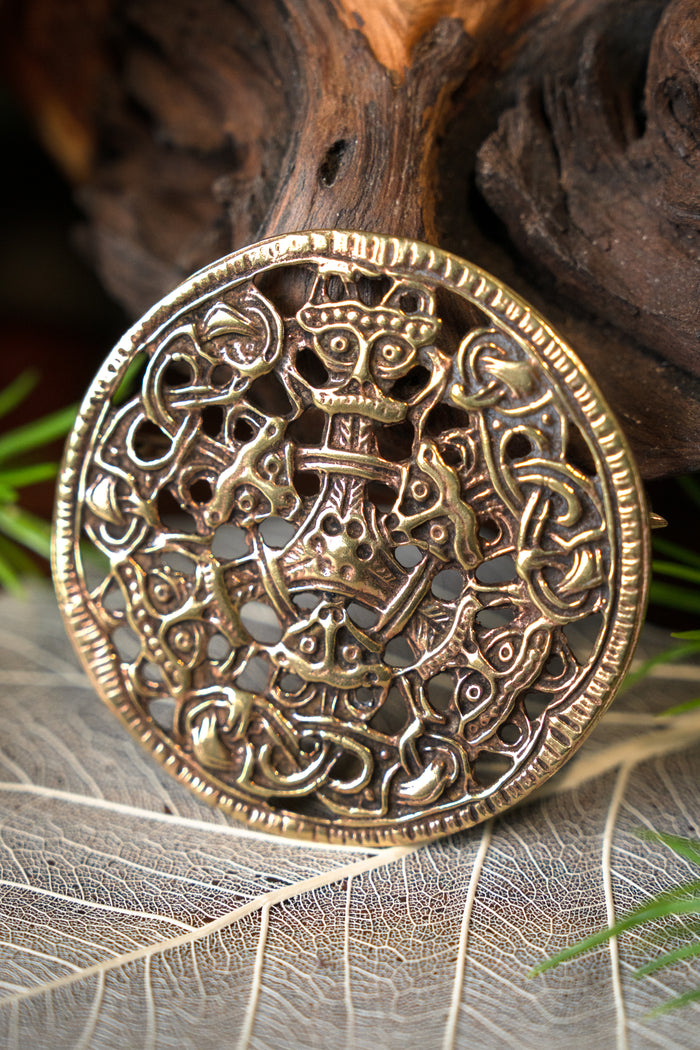 Viking brooch, Borre style, brass
