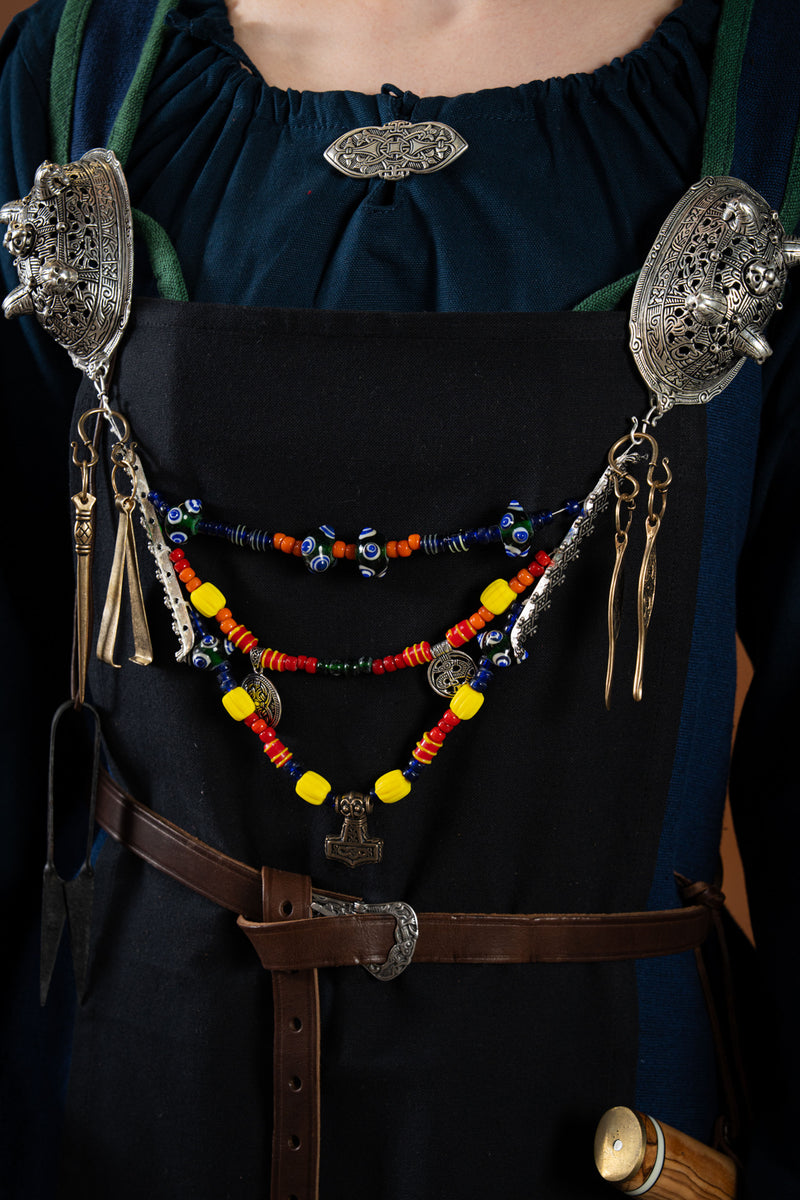 Delantal vikingo Skadi, negro