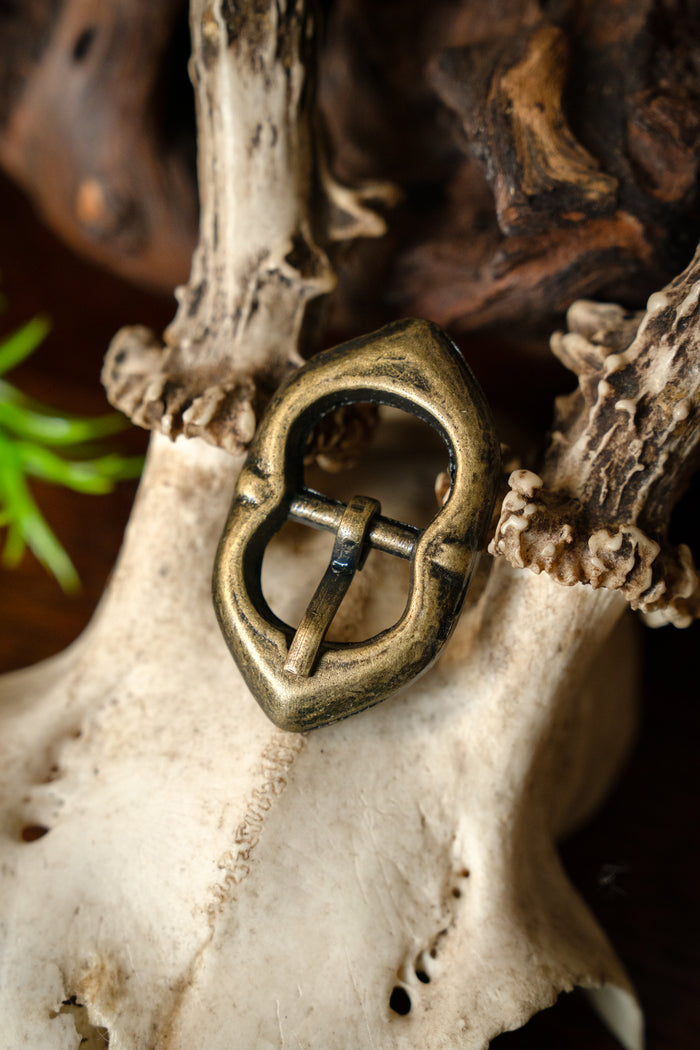 Late medieval buckle 4 x 2,5 cm