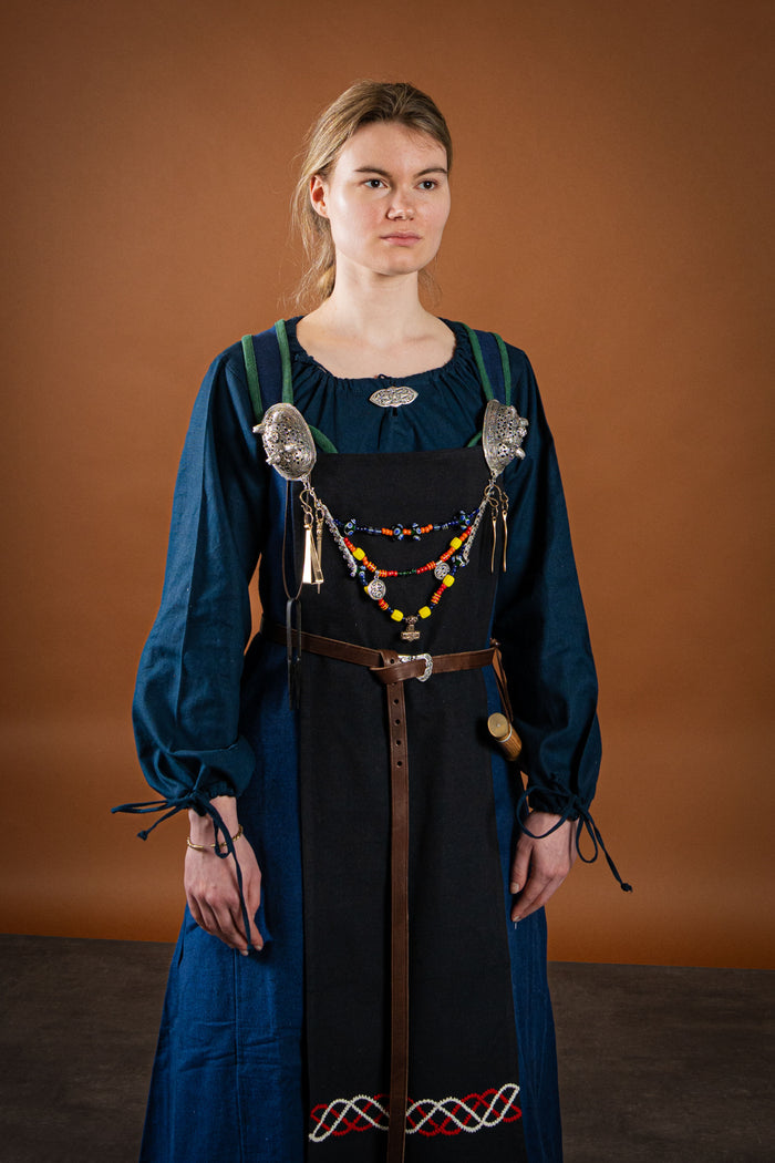 Viking apron Skadi, black