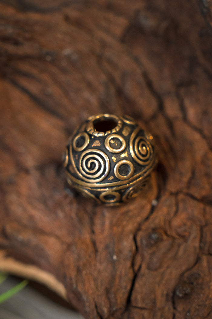Viking beard bead Birka, bronze