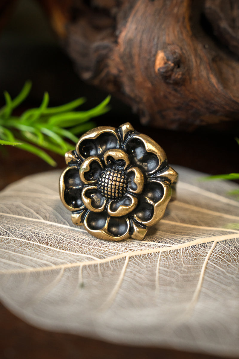 Tudor-ring, bronze