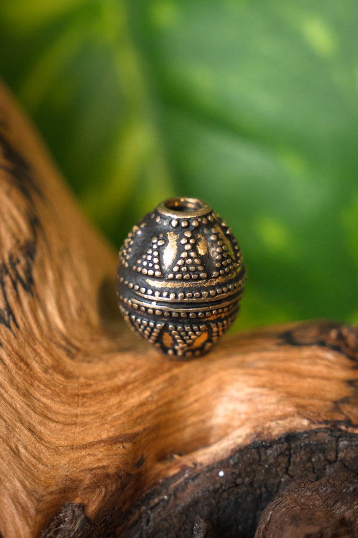 Viking beard bead Jorvik, bronze