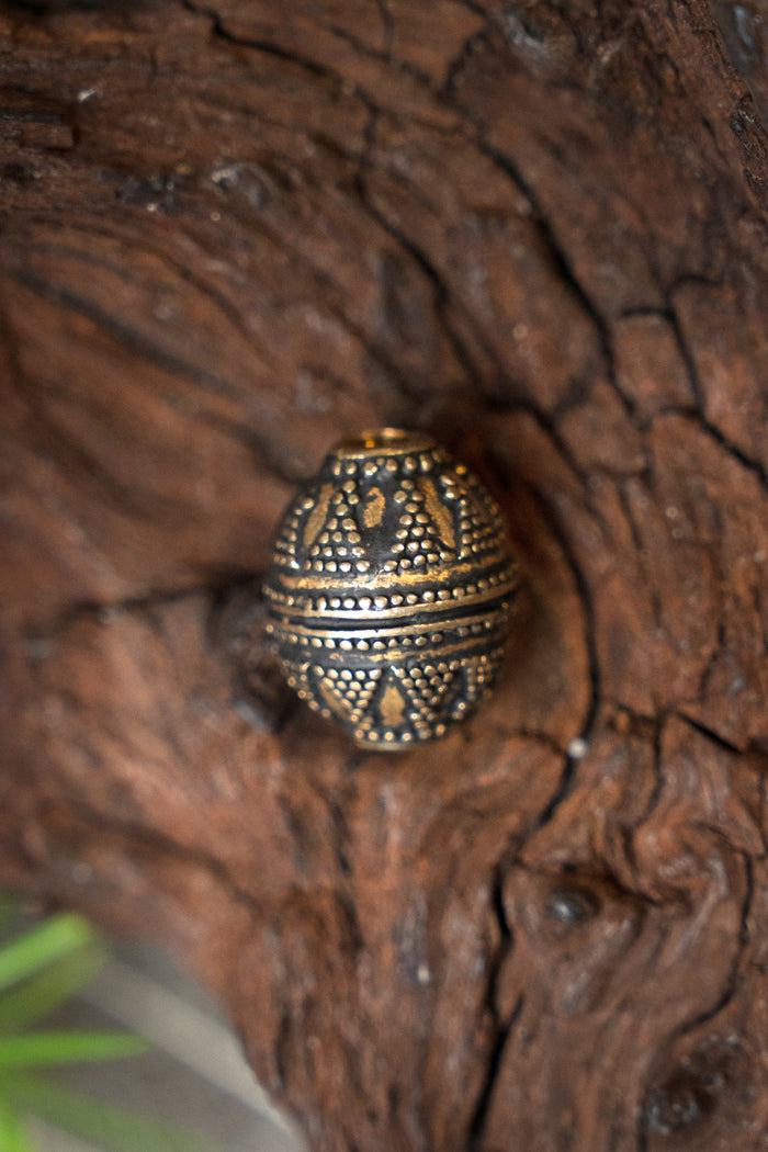 Viking beard bead Jorvik, bronze