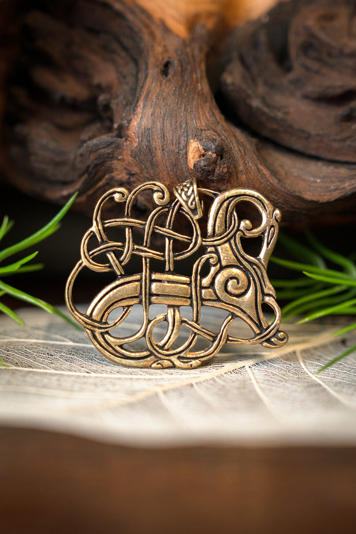 Viking jewel Lindholm Hoeje, bronze