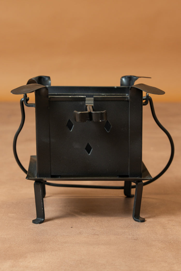 Fireplate with grill and hob