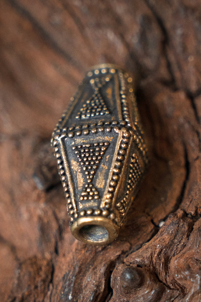 Viking bead Rollo, bronze