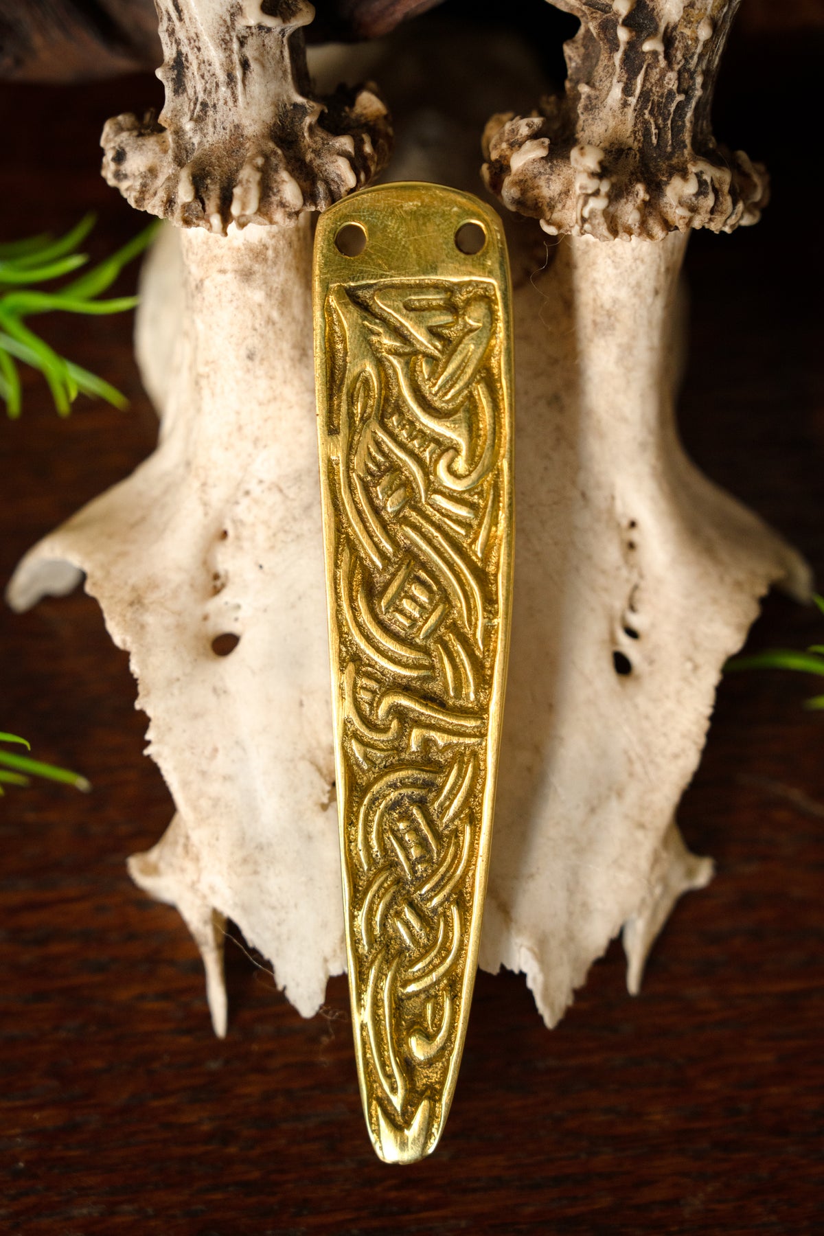 Viking belt fitting