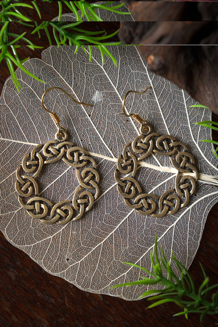 Earrings Celtic wreath, bronze