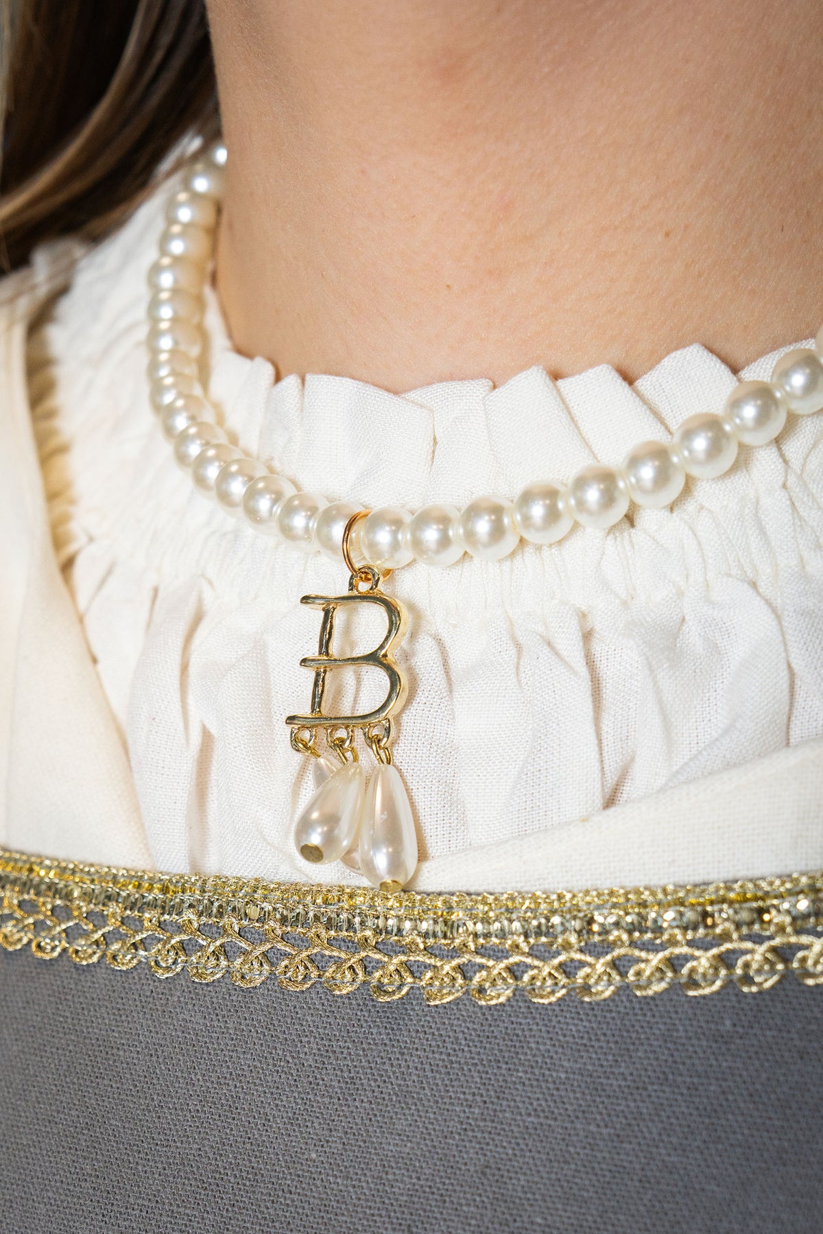 Pearl necklace Anne Boleyn, pewter