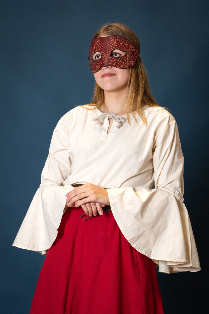 Leather mask Nessa, red