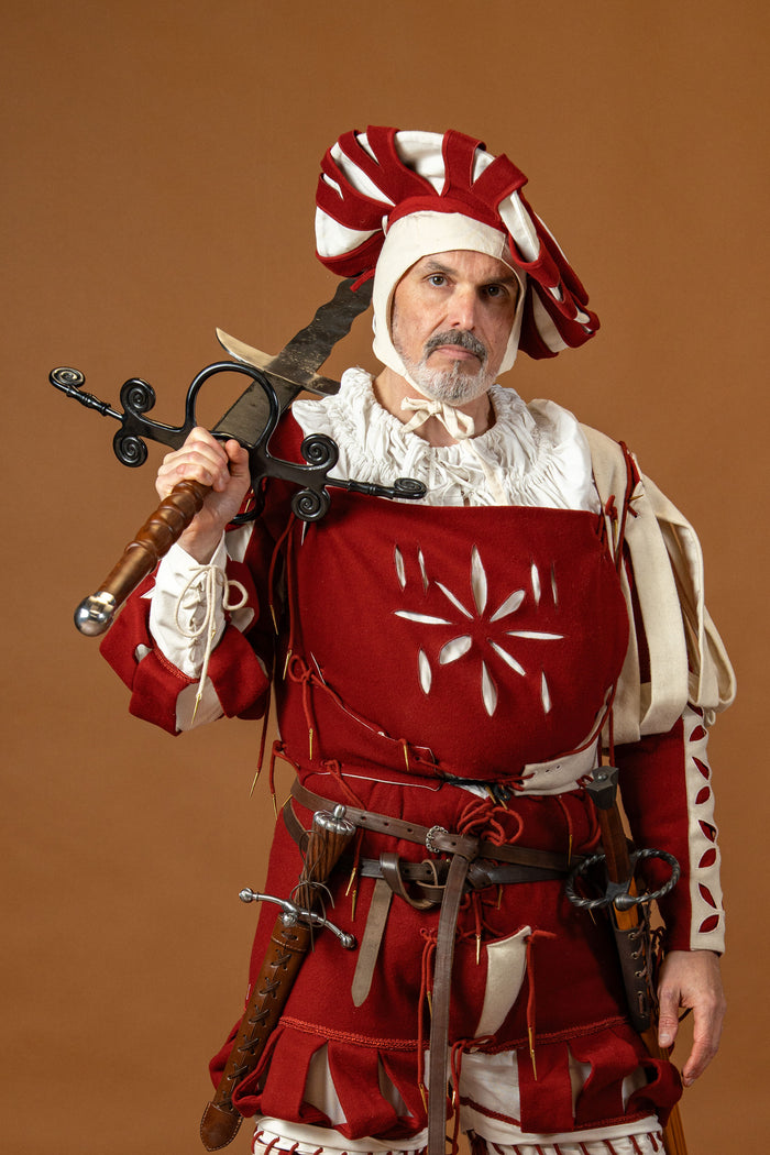 Flamberge with wooden grip, semi-sharp