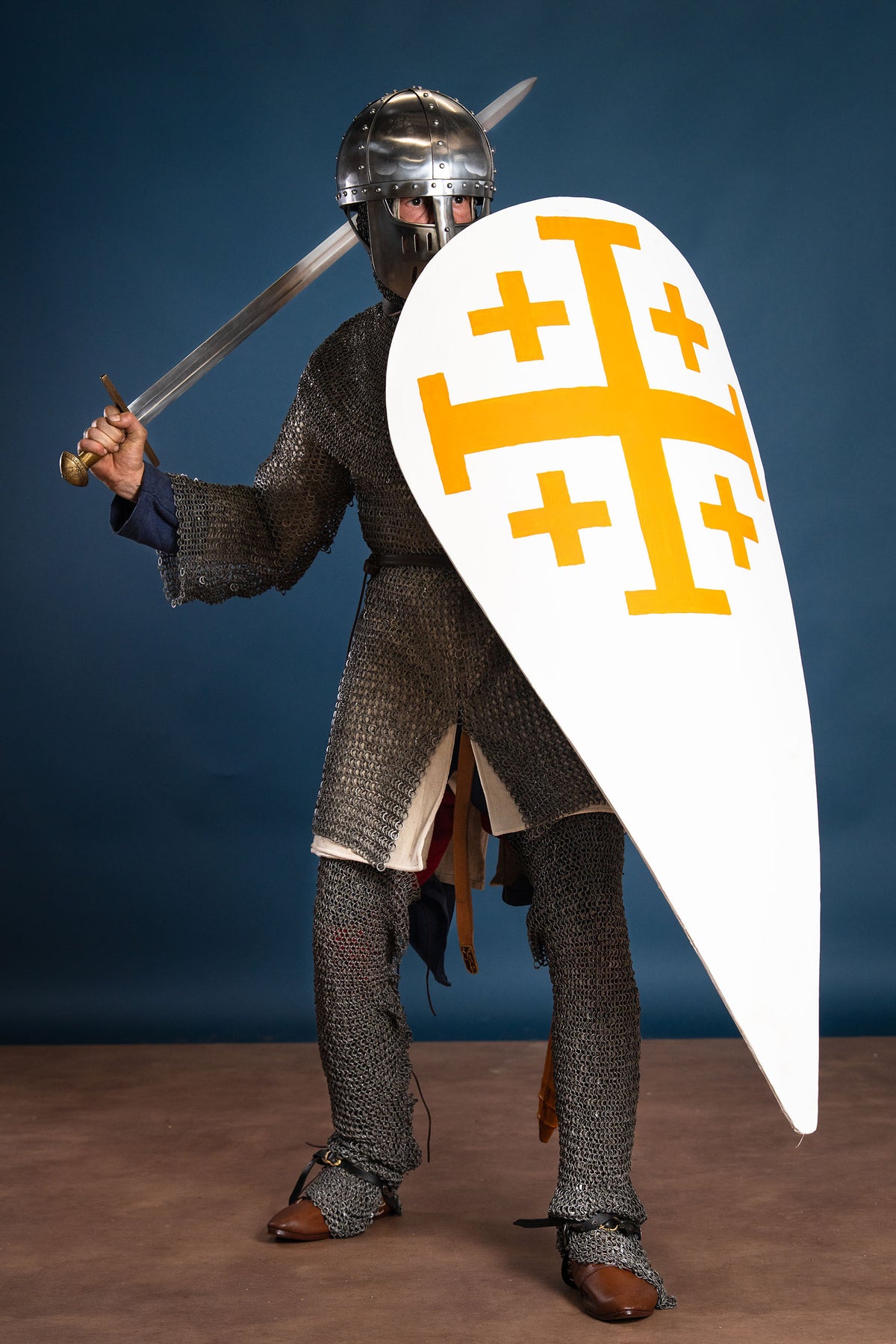 Norman kite shield, unpainted