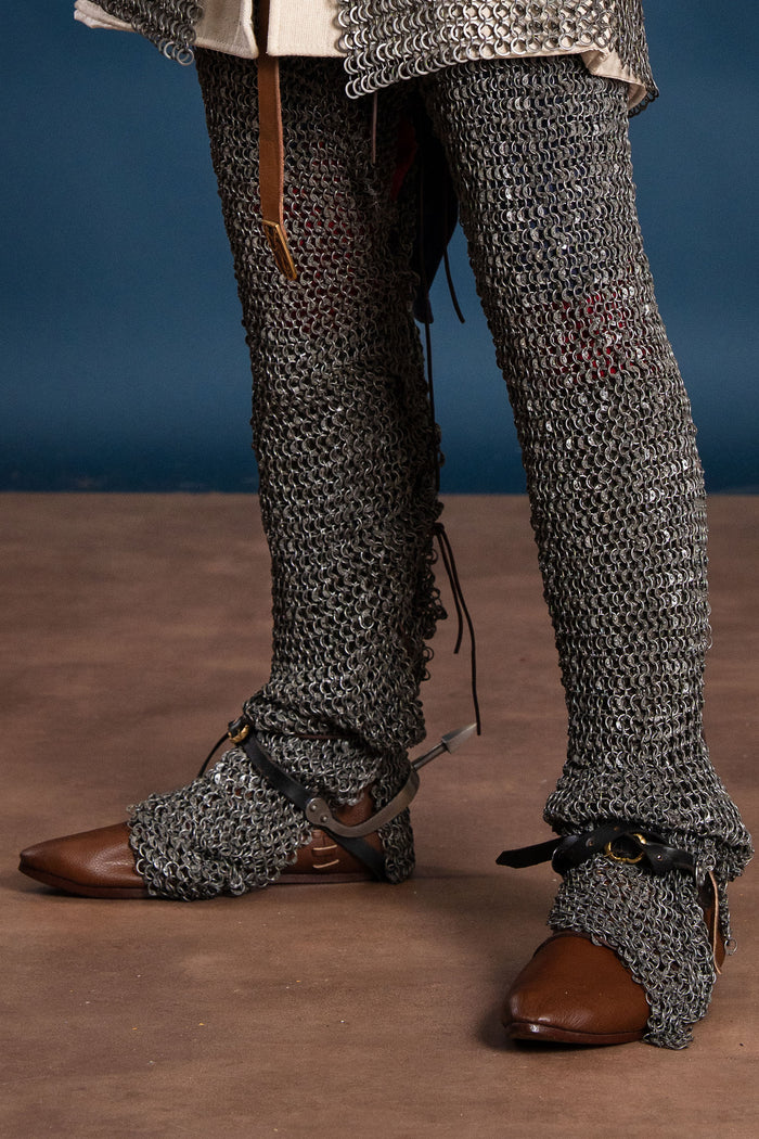 Chain mail chausses, flat rings - round rivets, 8 mm