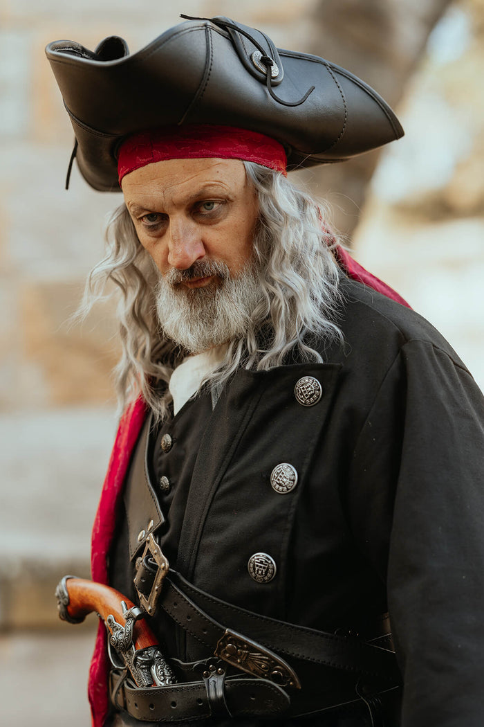 Flint tricorn, leather, brown