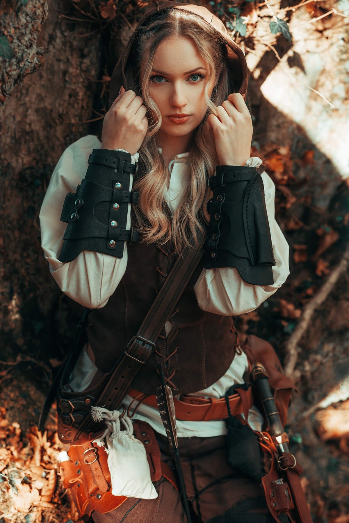 Bracer Geralt for throwing knives, forearm guard, black, right
