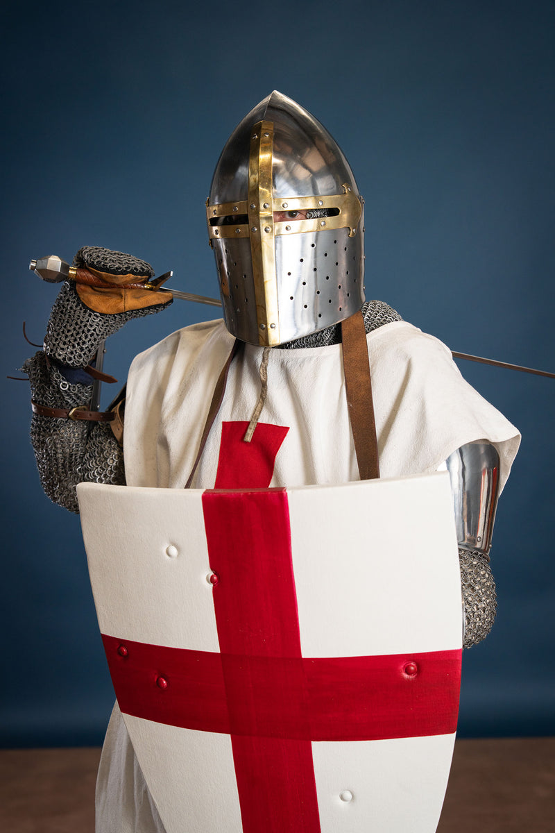 Tempelriddarsköld i trä