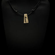 Bone rune pendant L, Lagaz