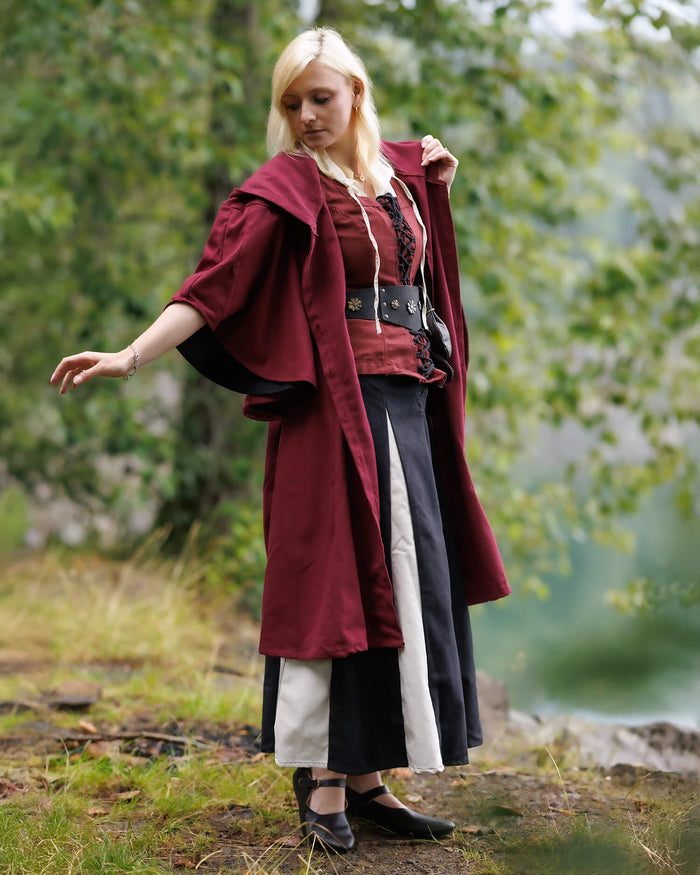 Schaube with hood, burgundyblack