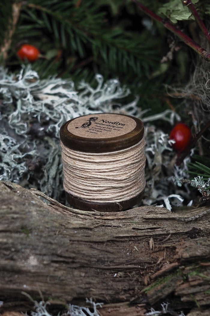 Linen yarn 0.5 mm, natural