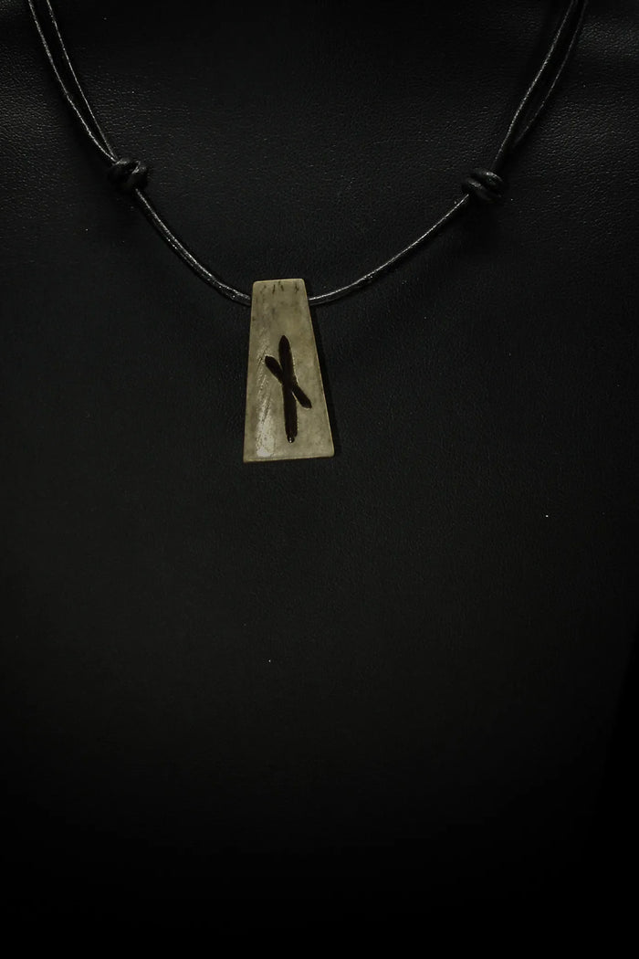 Bone rune pendant N, Naudhiz
