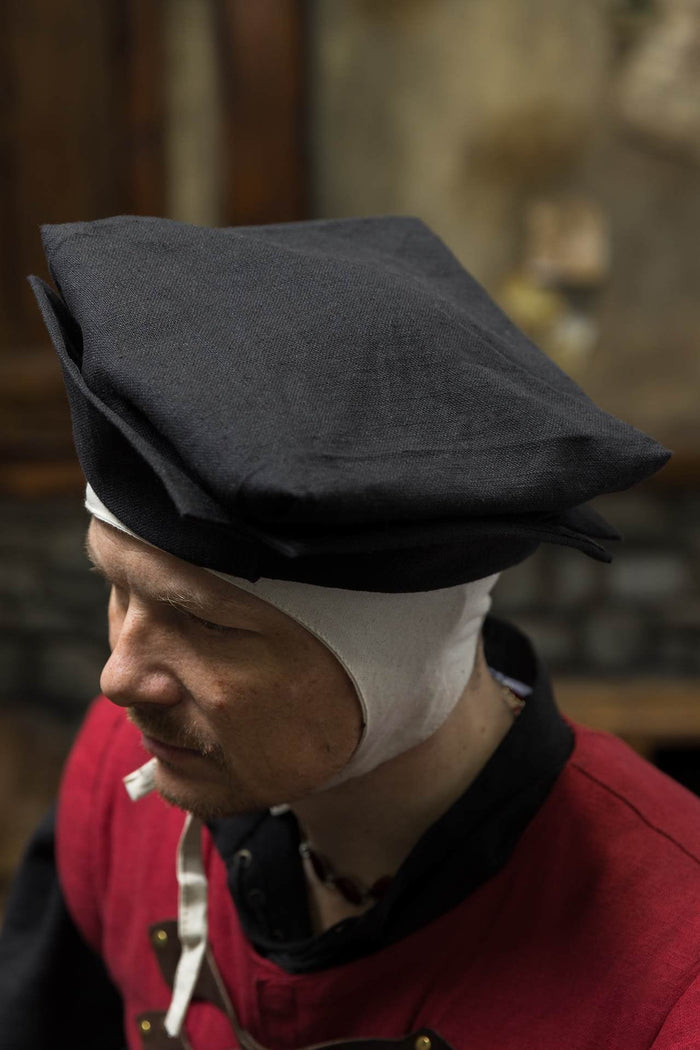 Square landsknecht hat Friedrich, black