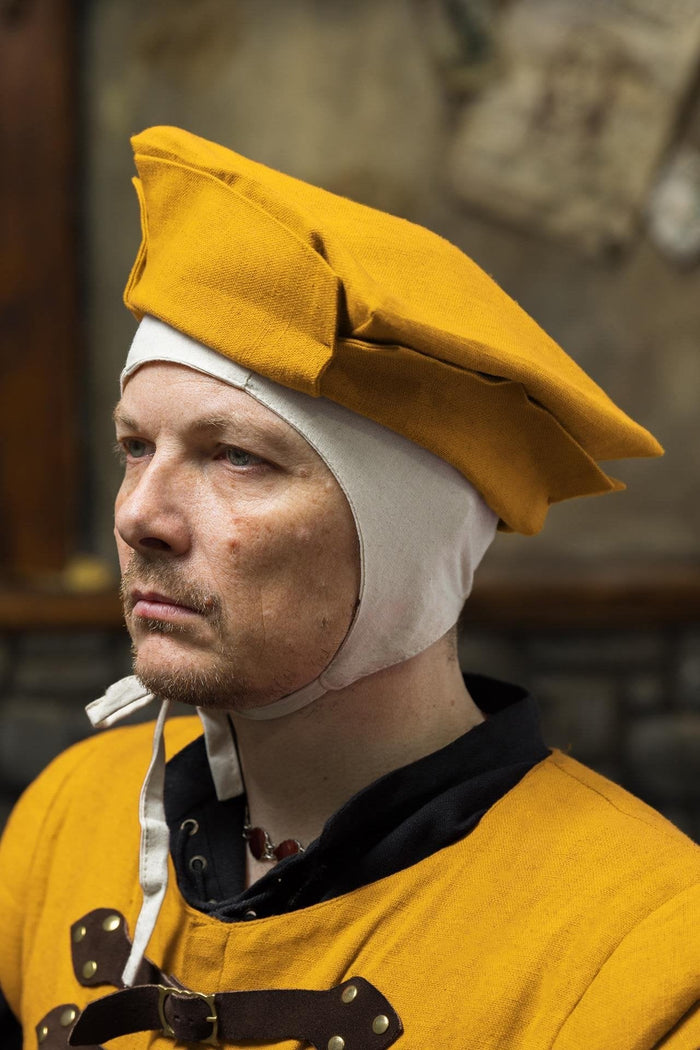 Square landsknecht hat Friedrich, yellow
