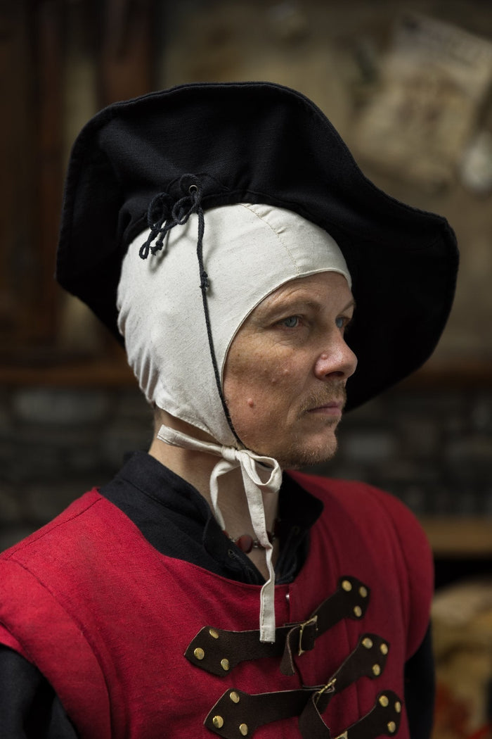 Landsknecht beret Daniel, black-red