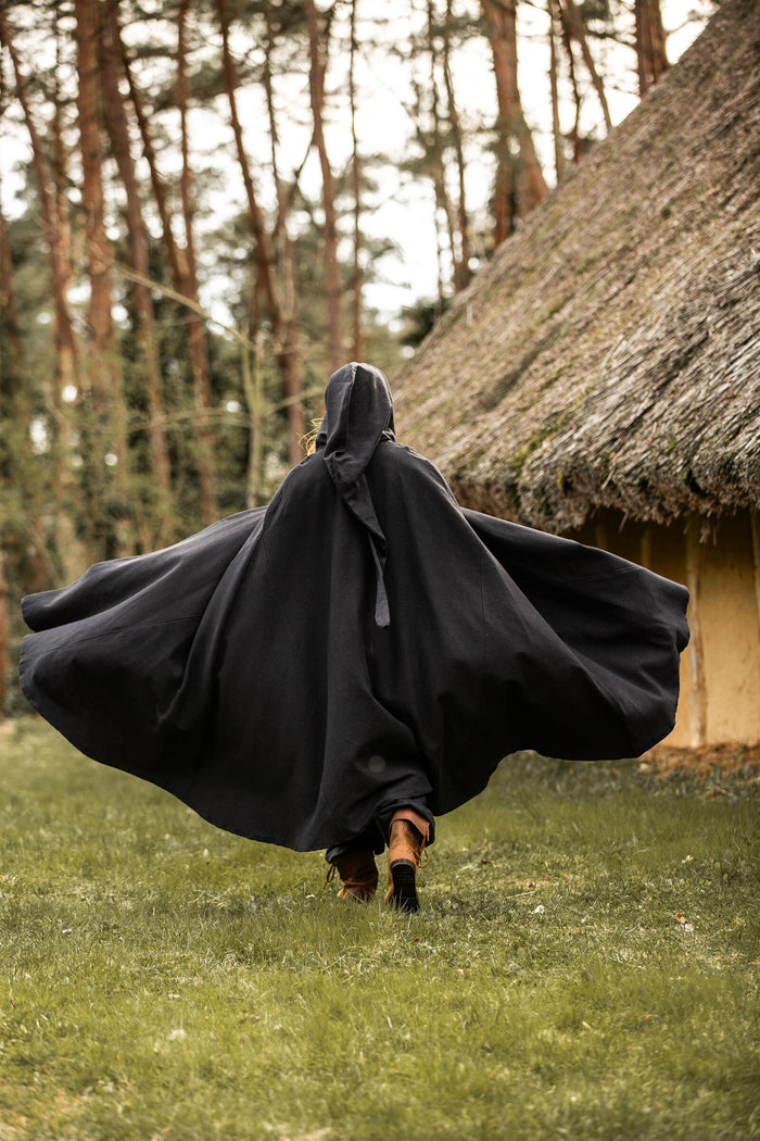 Cloak Milisant, black