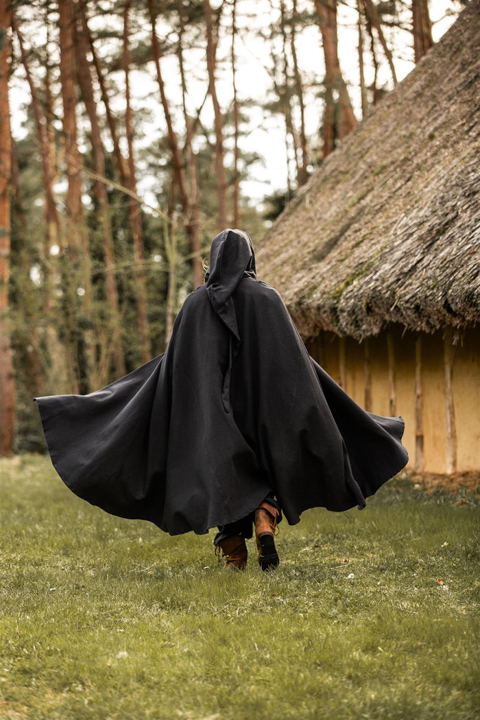 Cloak Milisant, black