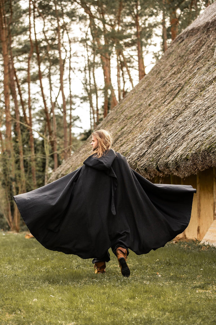Cloak Milisant, black