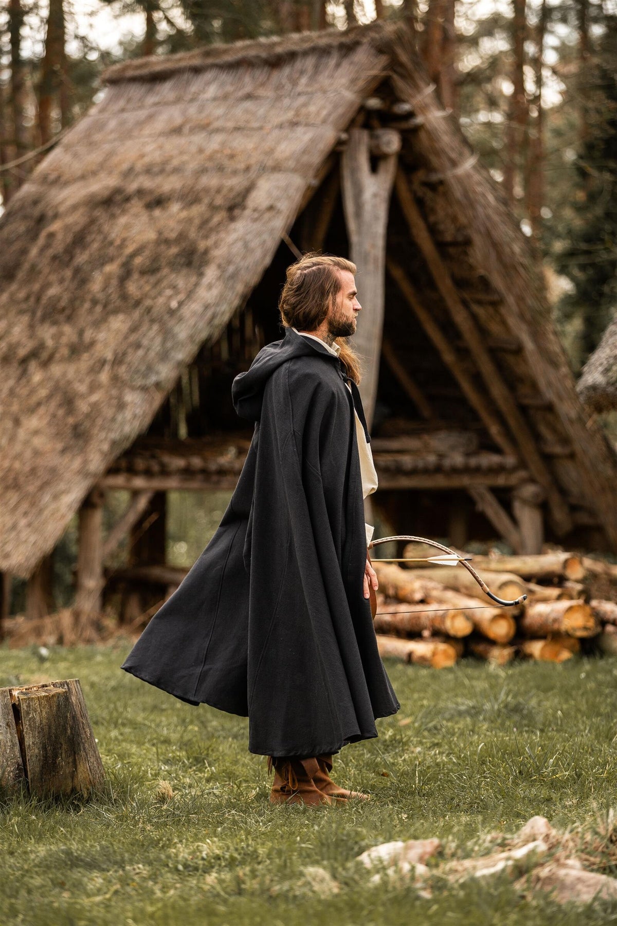 Cloak Milisant, black