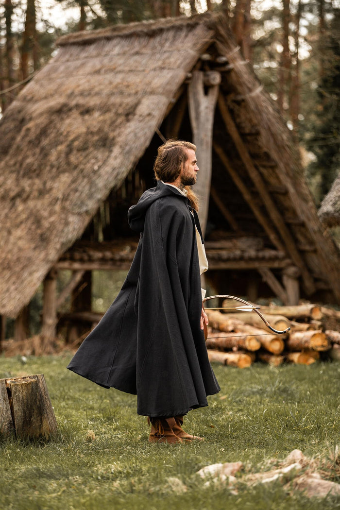 Cloak Milisant, black