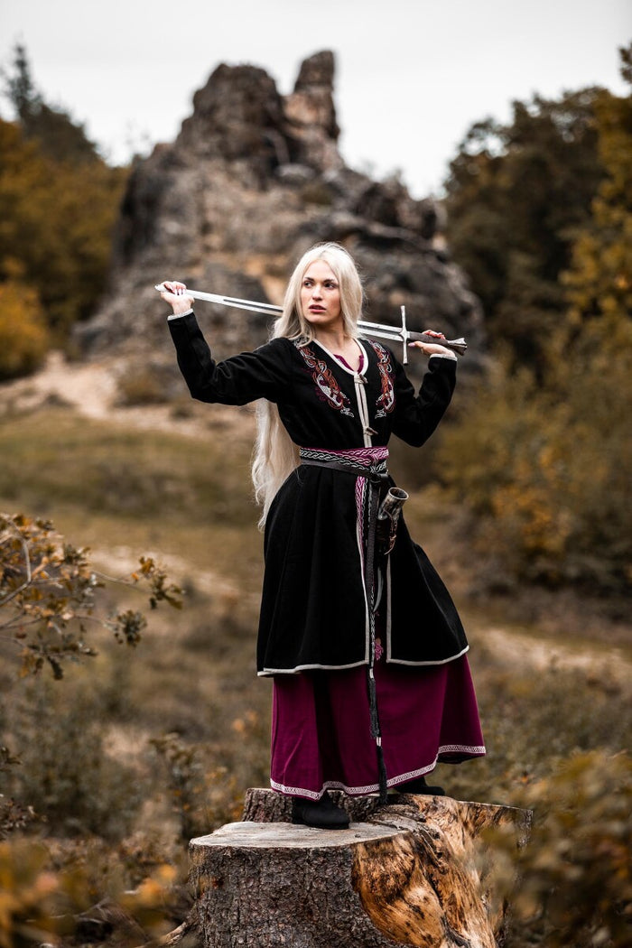 Viking kaftan Skadi, wolmix, zwart