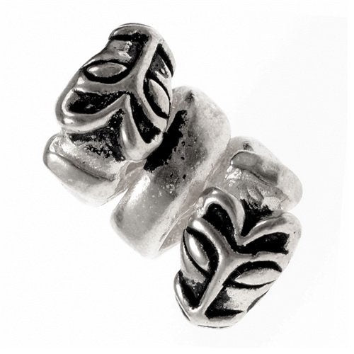 Beard bead with wolf heads, silvered bronze