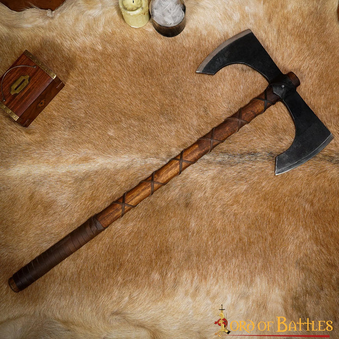 Double axe, semi-sharp