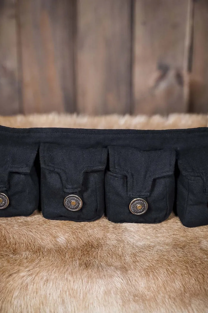 Adventurer bag Eldric, black
