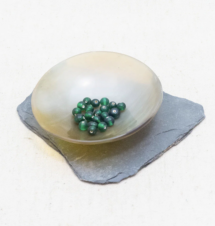 Glass beads, 10 pcs, green