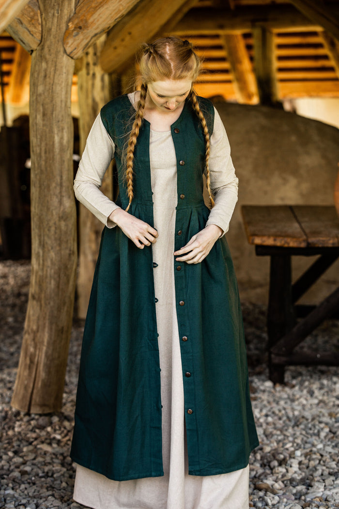 Kirtle Alice, green