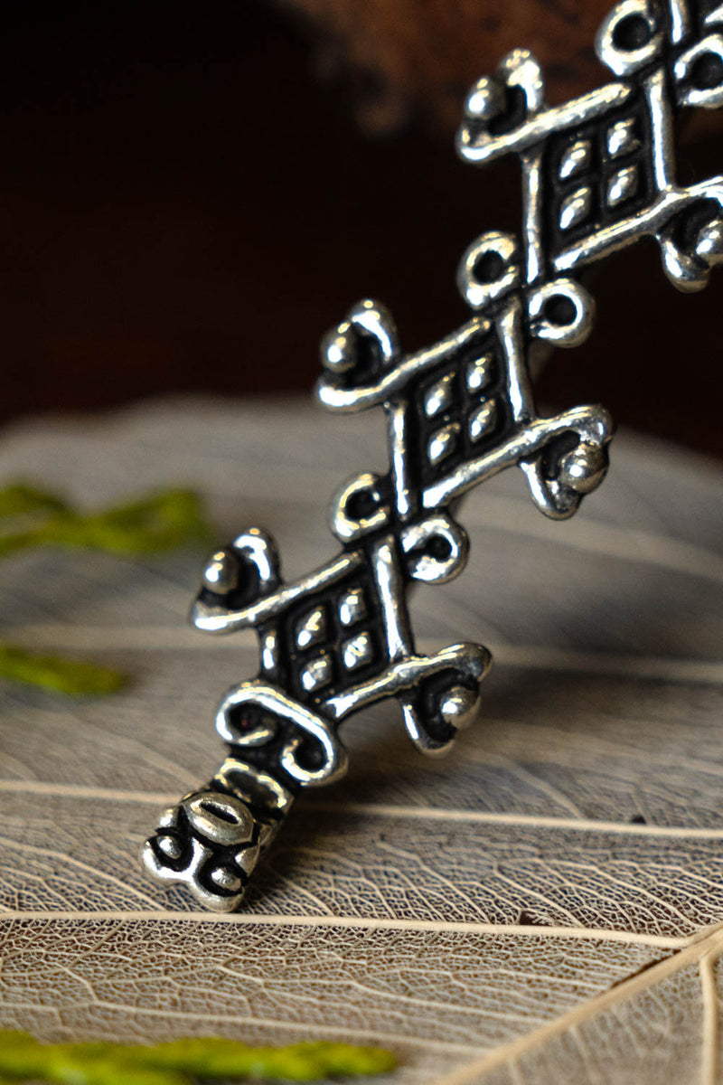 Birka smykkefordeler, forsølvet bronze