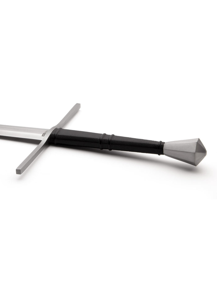 English 15th century longsword, Royal Armouries, semi-sharp