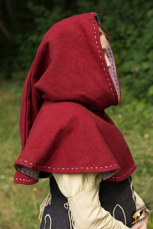 Medieval chaperon Erhard, red