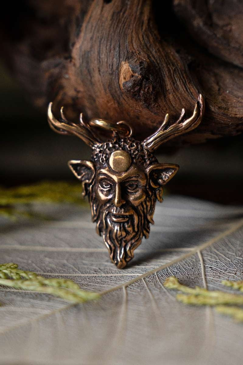 Ciondolo Cernunnos, dio della foresta, bronzo