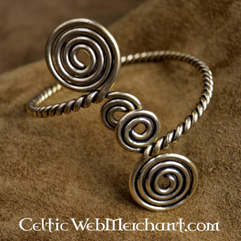 Celtic upper bracelet with spirals, bronze