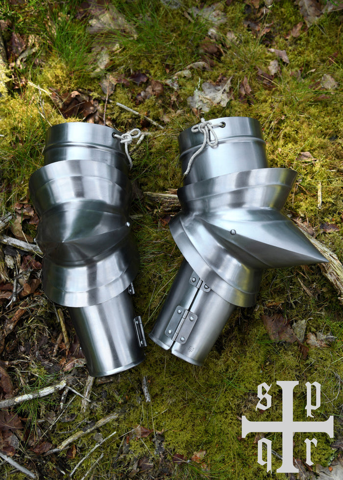 Milanese vambraces with large couters, 1.5 mm