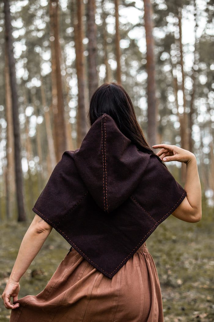 Skjoldehamn hood Halfdan, brown, wool mix