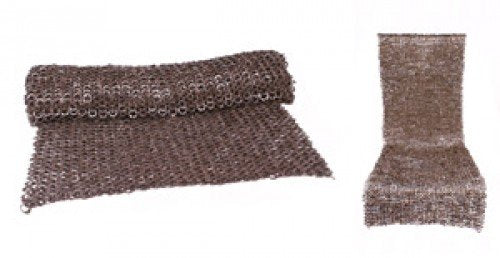 Chainmail skirt gousset, mixed riveted rings, 6 mm